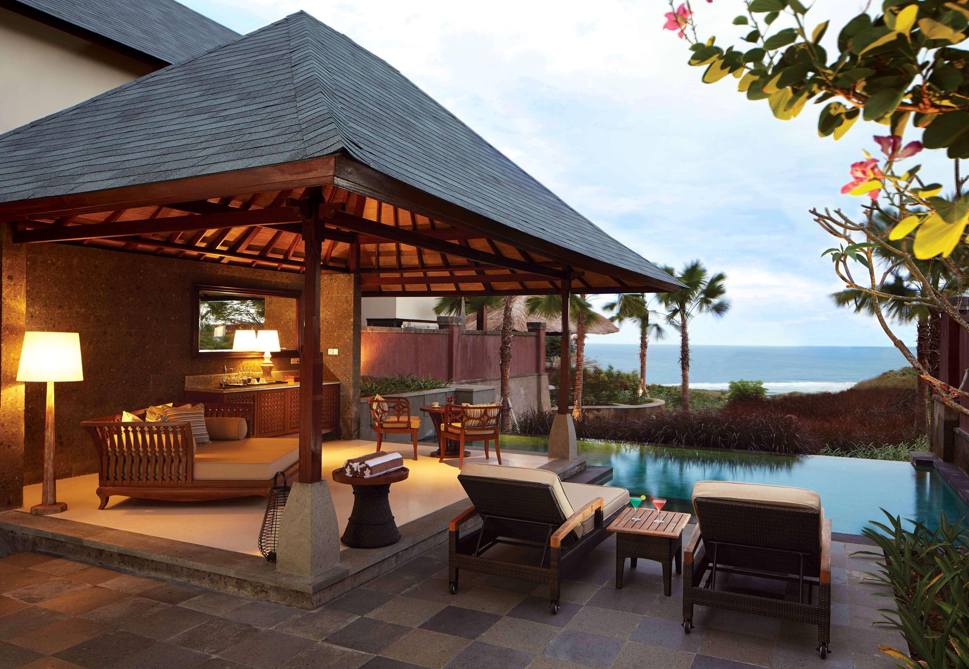 Hilton Bali Resort Nusa Dua  Exterior foto A villa at the resort