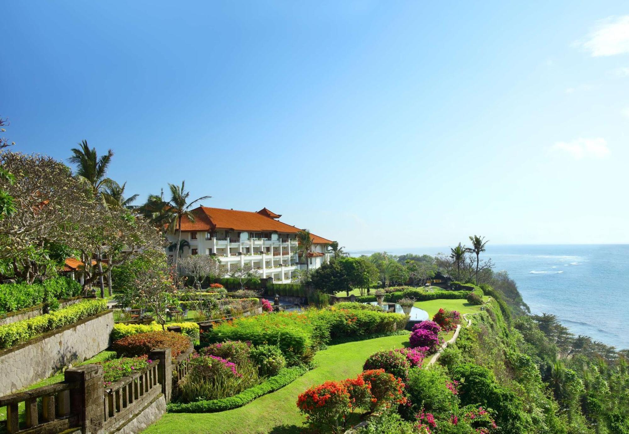 Hilton Bali Resort Nusa Dua  Exterior foto The resort's main building